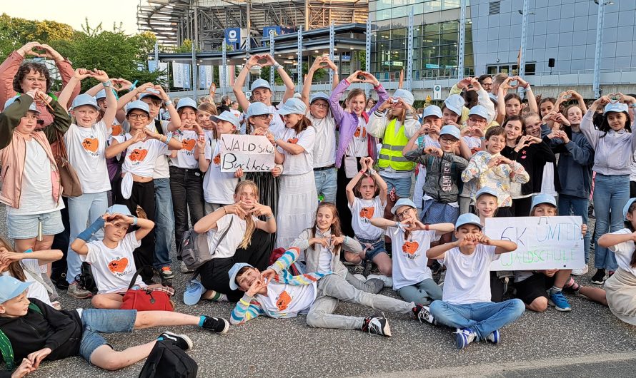 Waldschulchor begeistert in der Barclays Arena￼