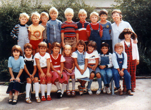 Klassenphoto Jahrgang 1982 b